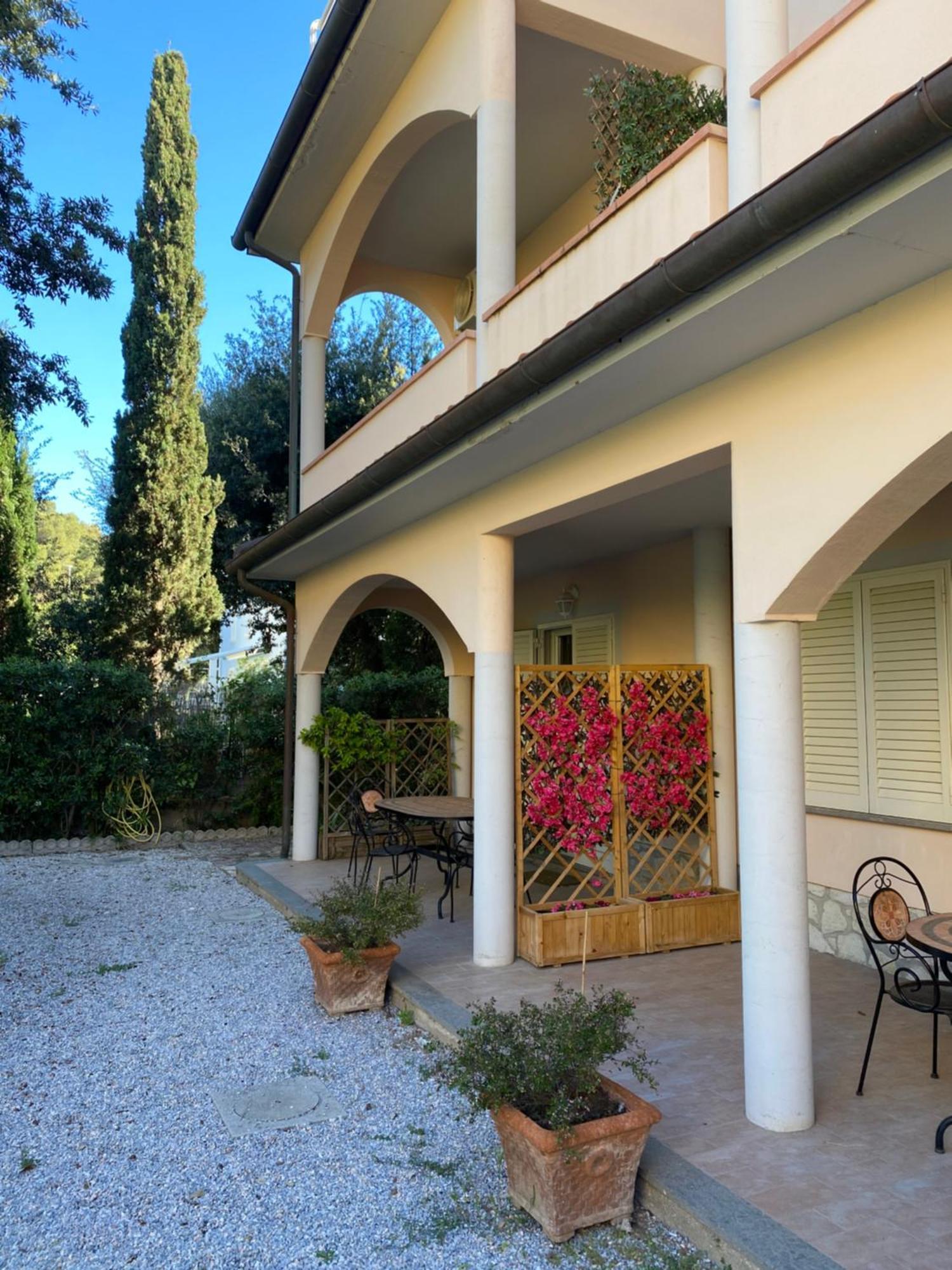 Villa Il Boschetto San Vincenzo Ngoại thất bức ảnh