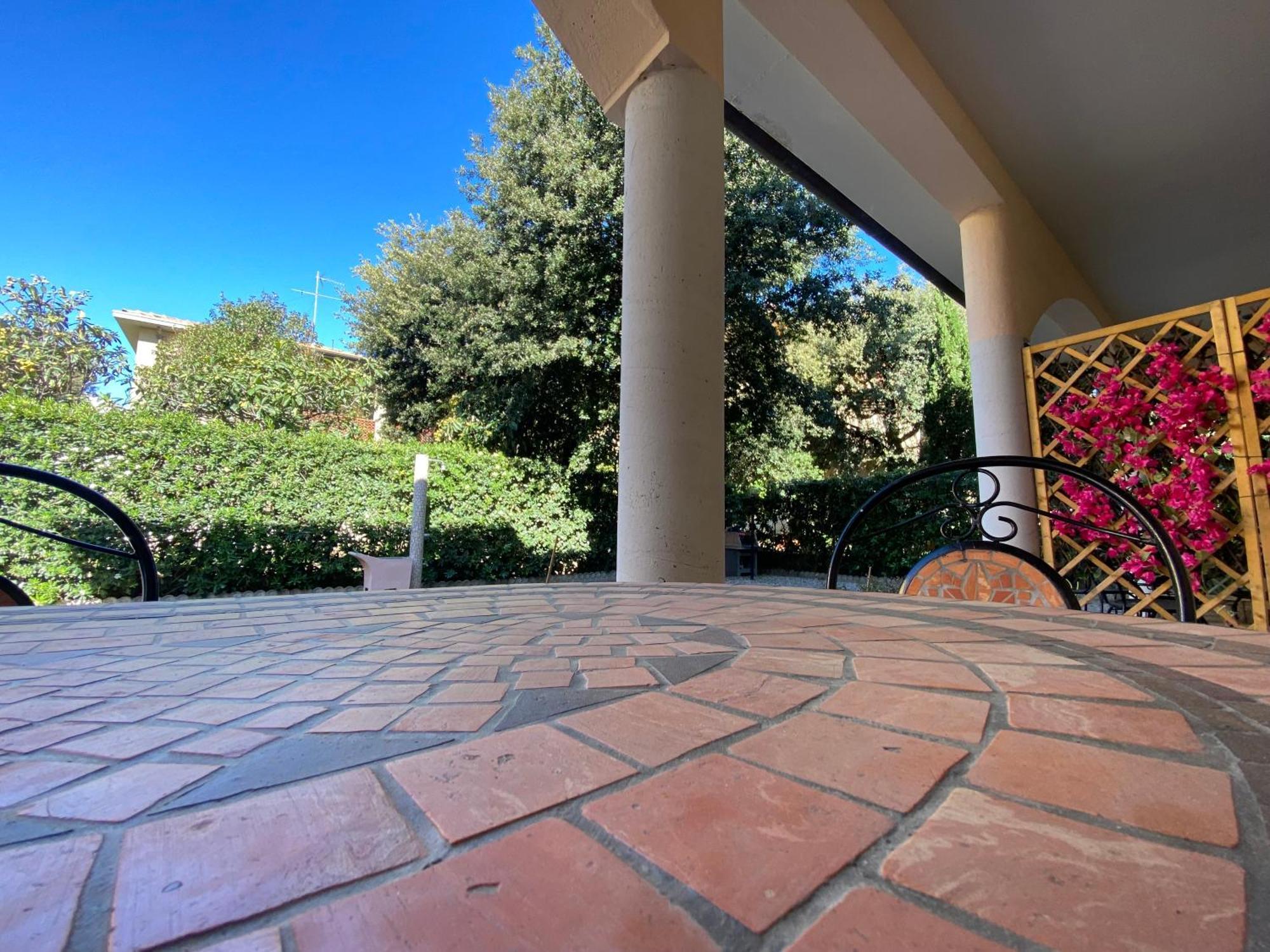 Villa Il Boschetto San Vincenzo Ngoại thất bức ảnh